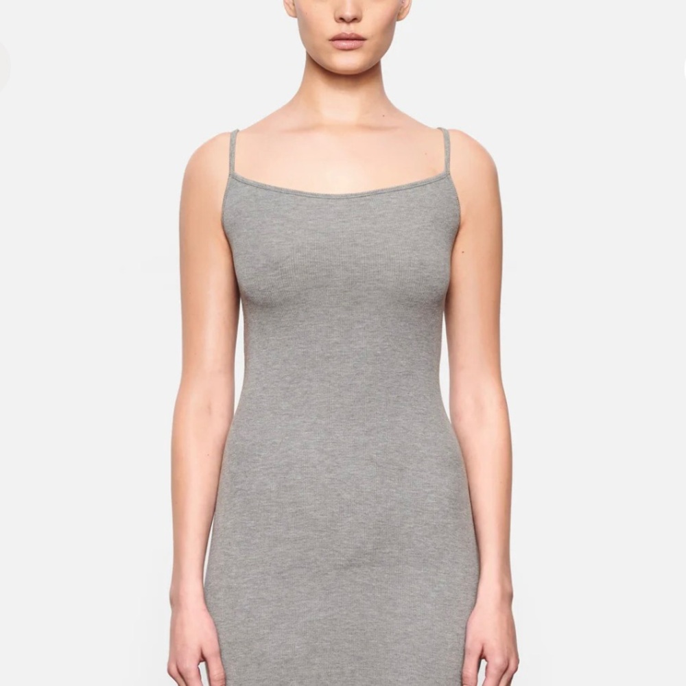 NWT SKIMS Soft Lounge Slip Dress